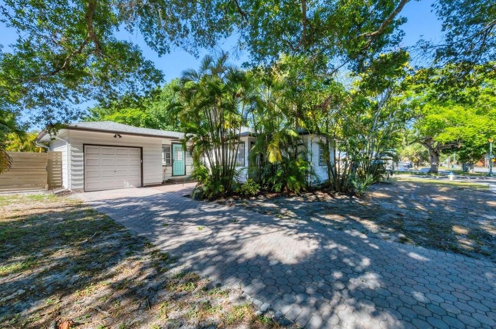 516 Osprey Ave, Sarasota, FL 34236-5028