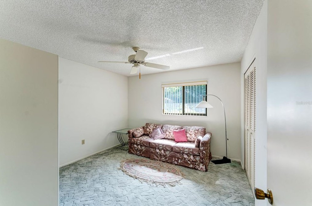 2475 Feiffer Cir, Sarasota FL  34235-6809 exterior