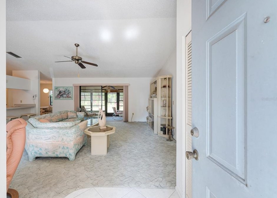 2475 Feiffer Cir, Sarasota, FL 34235-6833