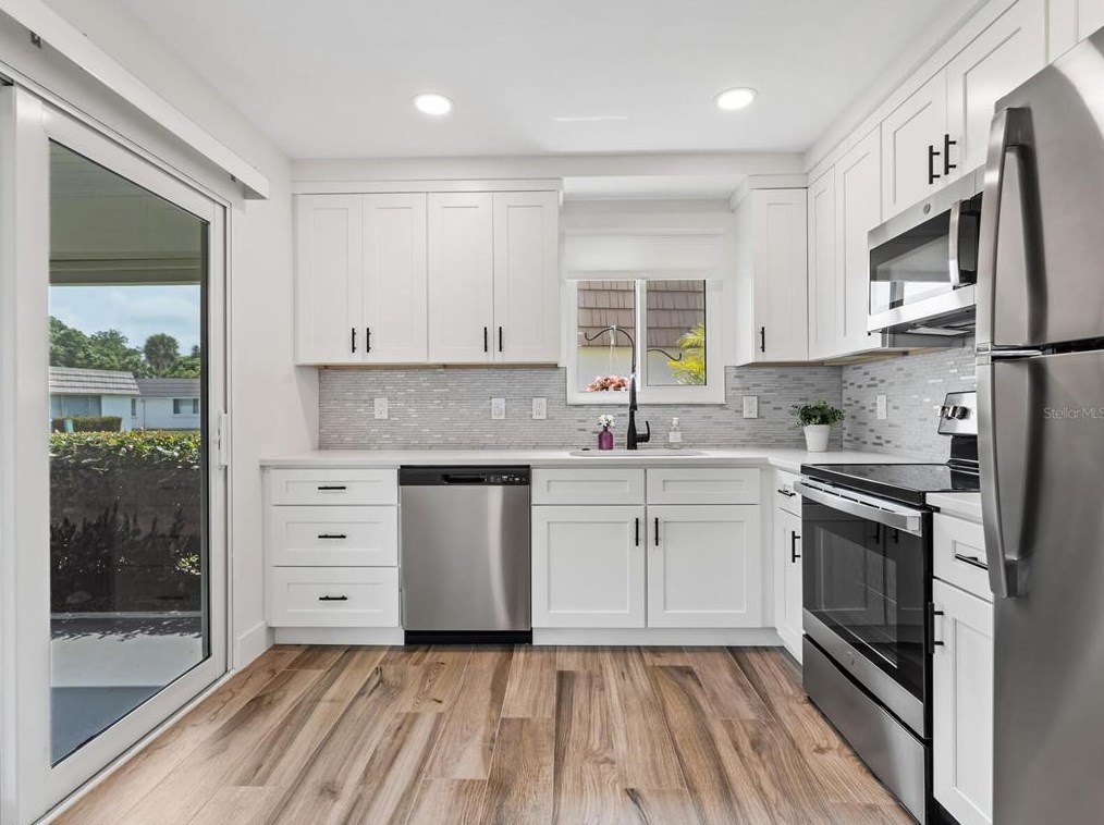 2733 Riverbluff Pl #v57, Sarasota, FL 34231