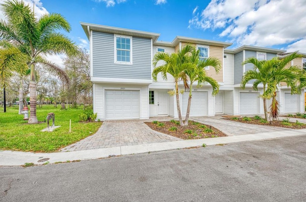 2537 6th Ave, Bradenton, FL 34208