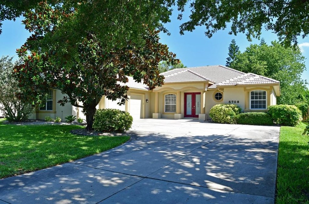 5708 Eastwind Dr, Sarasota, FL 34233-5078