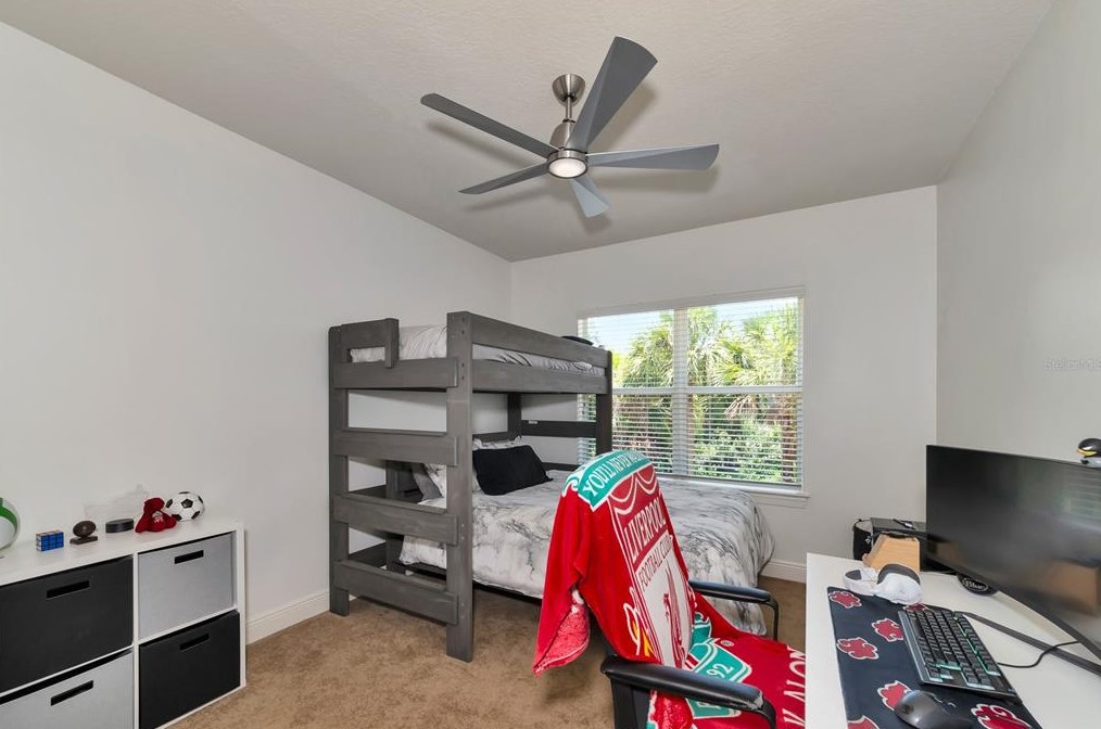 4782 Mainsail Dr, Bradenton FL  34208-9409 exterior