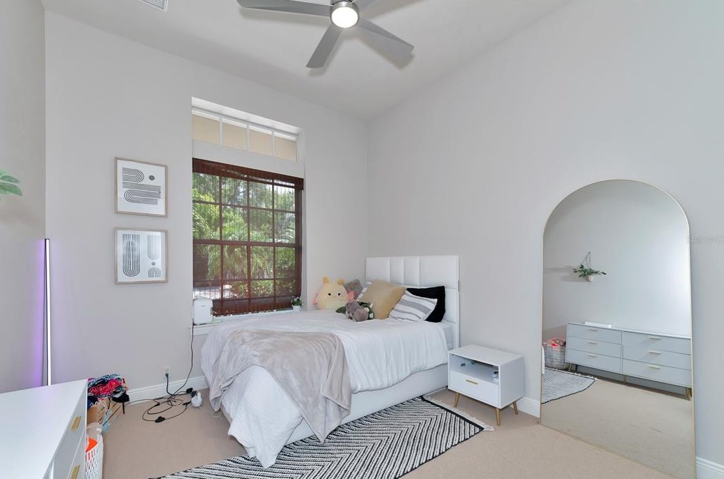 4782 Mainsail Dr, Bradenton FL  34208-9409 exterior