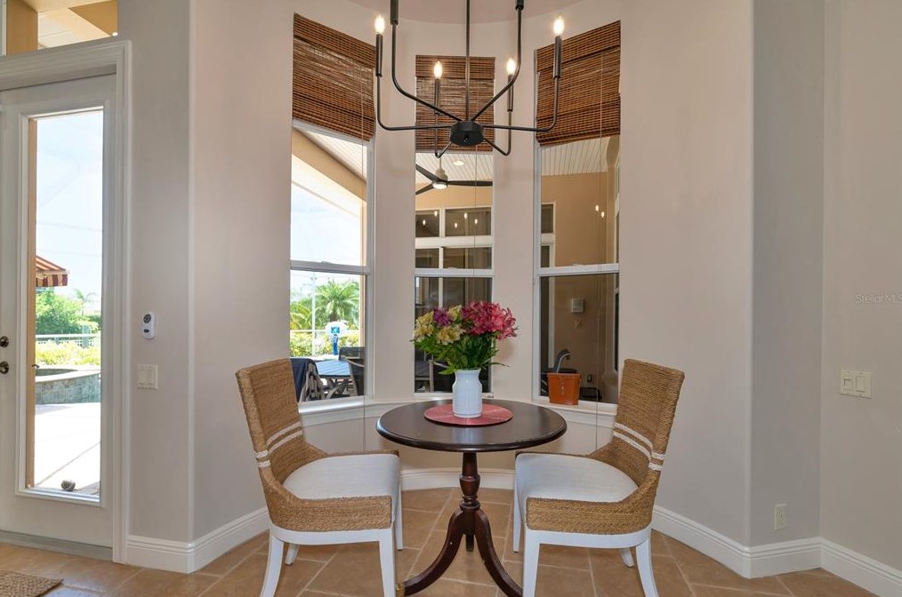 4782 Mainsail Dr, Bradenton FL  34208-9409 exterior