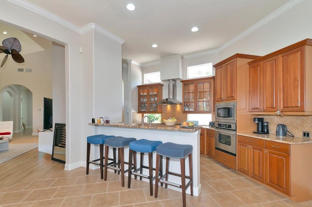 4782 Mainsail Dr, Bradenton FL  34208-9409 exterior