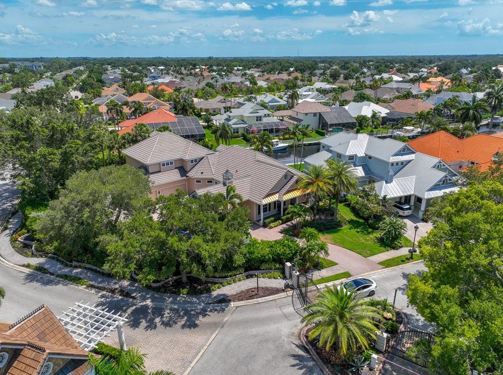 4782 Mainsail Dr, Bradenton FL  34208-9409 exterior