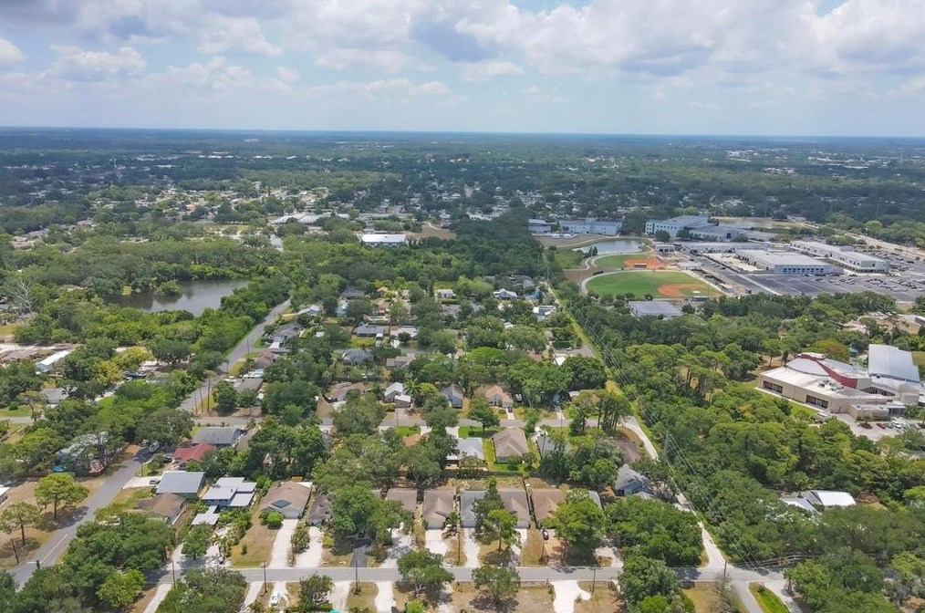 4527 Lockwood Ridge Rd, Sarasota, FL 34231-7530