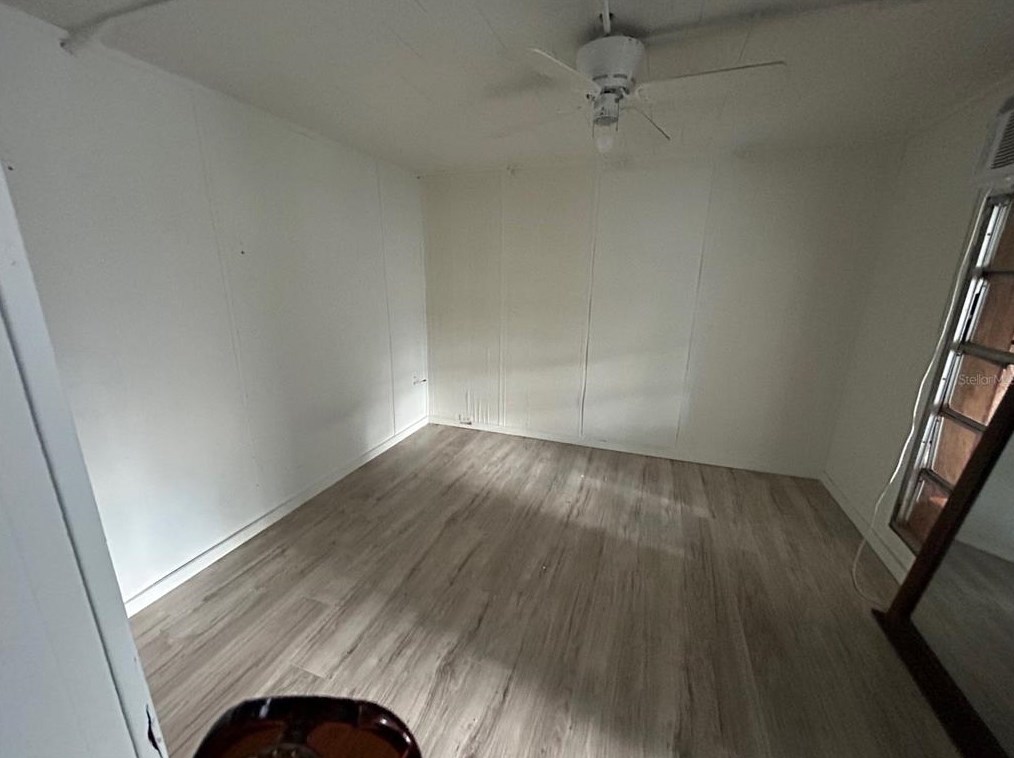 3933 Freedom Ave, Sarasota FL  34231-4505 exterior