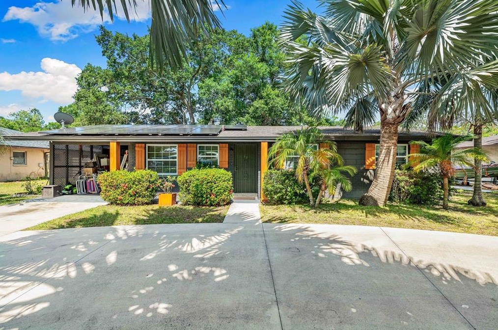 2904 Garriott Ln, Sarasota, FL 34232-4822