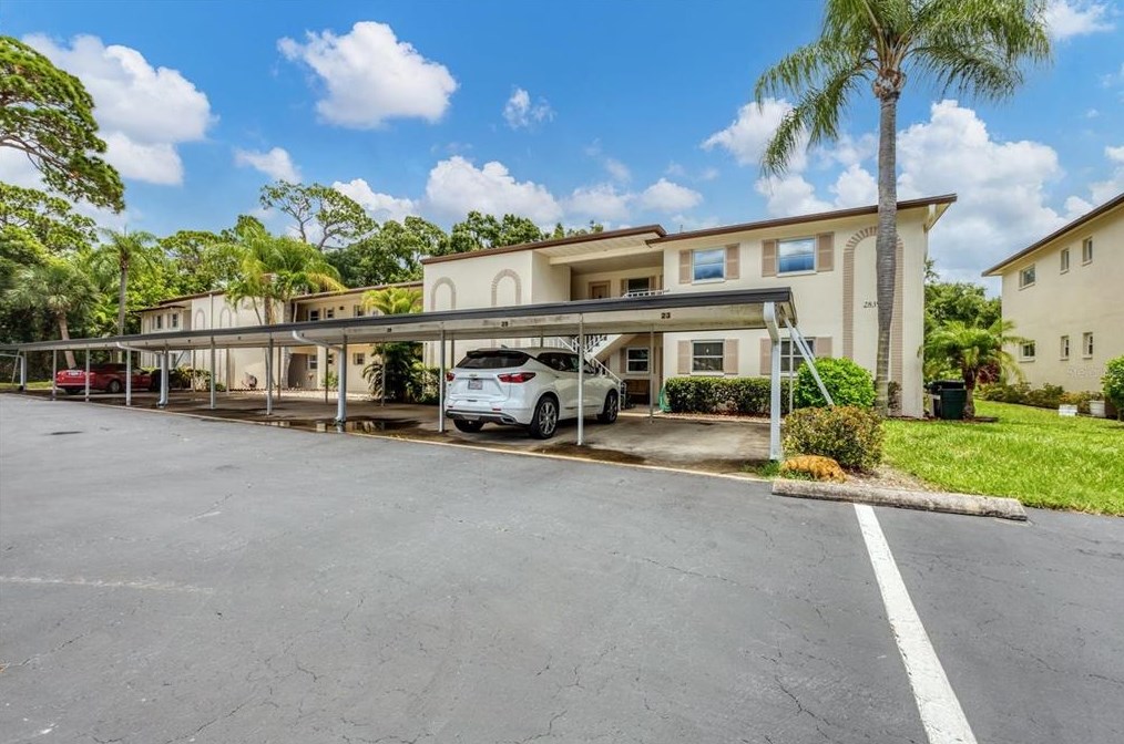 2839 Swifton Dr #23, Sarasota, FL 34231