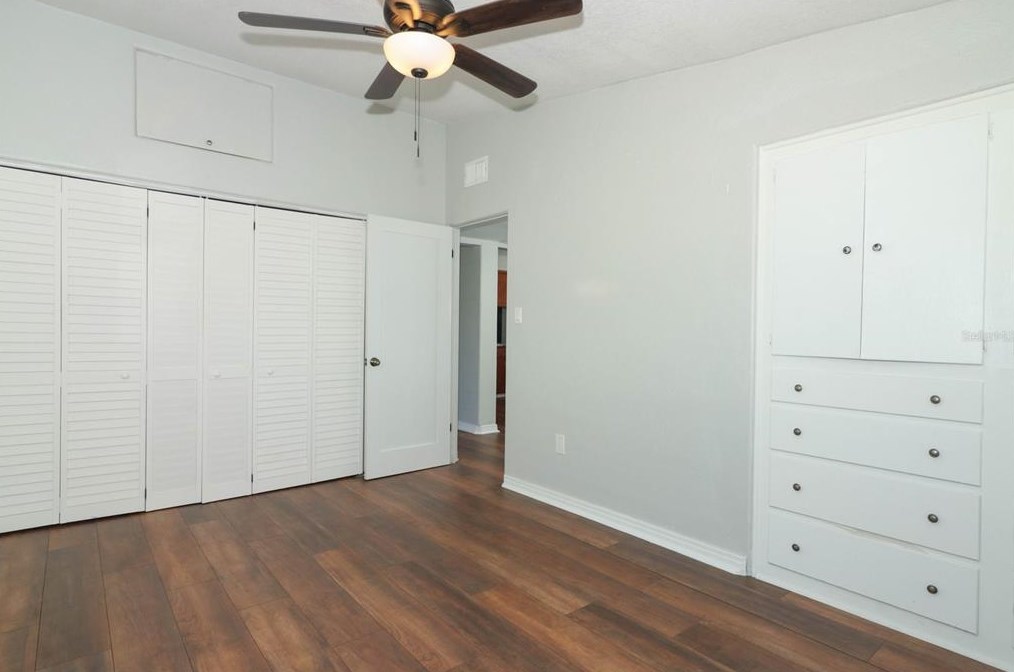 17 Washington Ave, Apopka FL  32703-7533 exterior