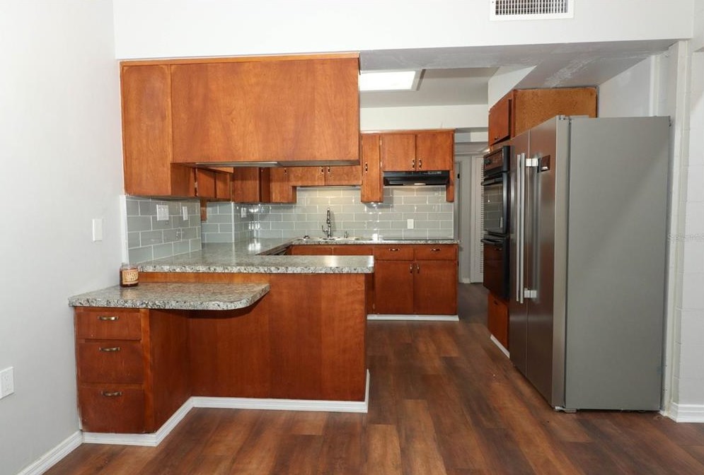 17 Washington Ave, Apopka FL  32703-7533 exterior