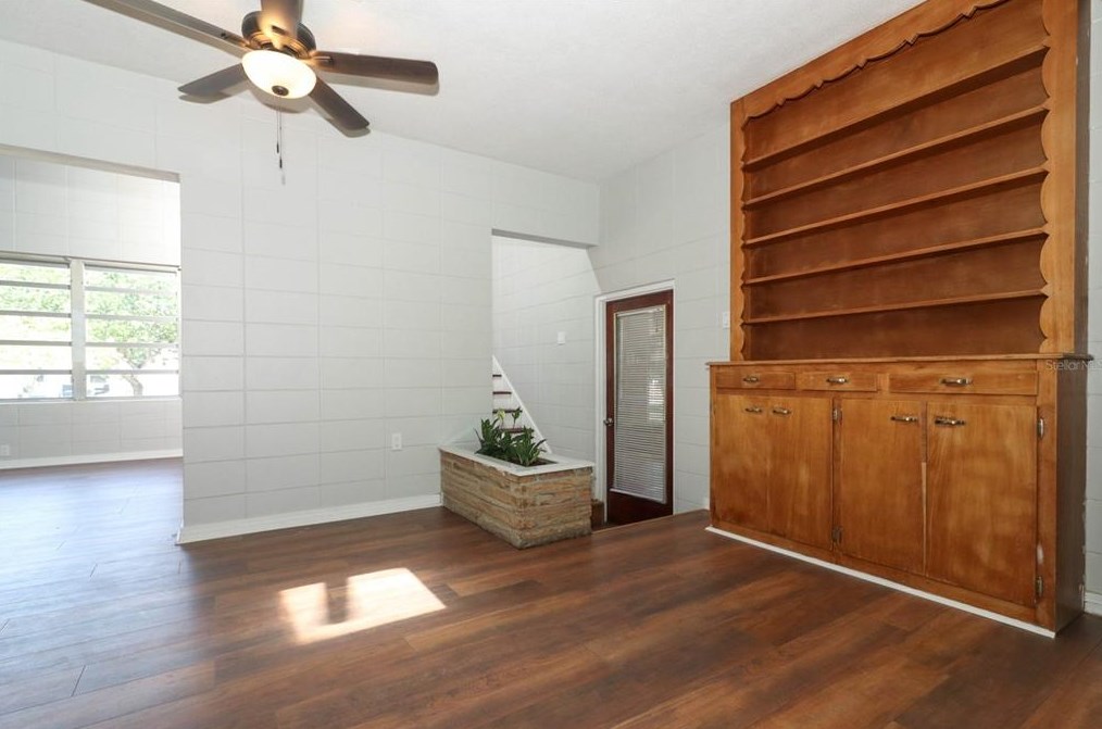 17 Washington Ave, Apopka FL  32703-7533 exterior