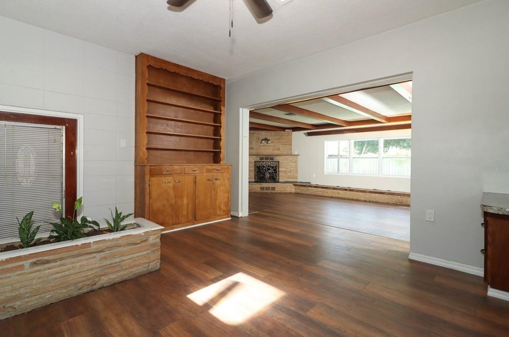 17 Washington Ave, Apopka FL  32703-7533 exterior