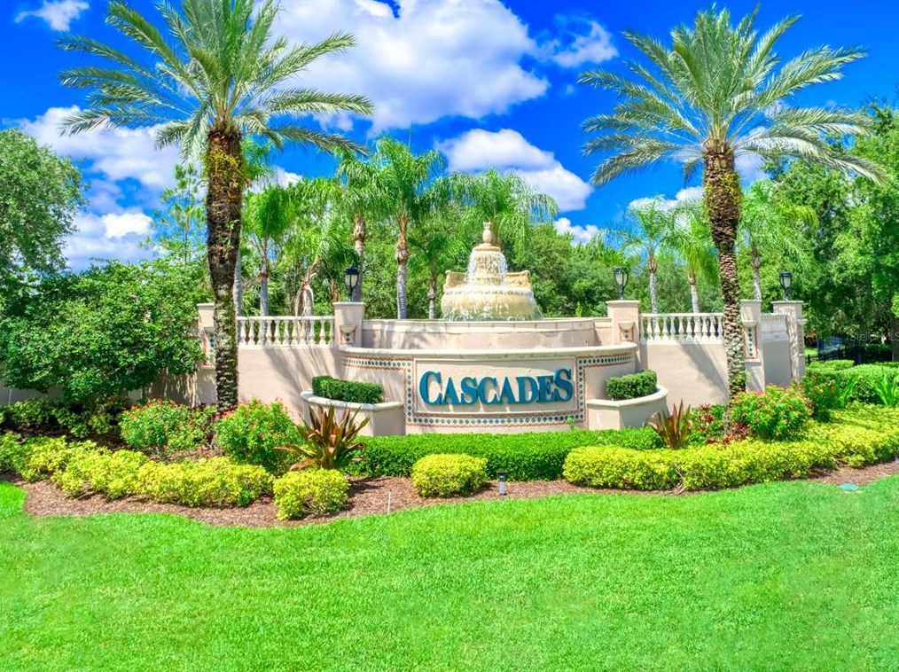 6678 41st St Cir E, Sarasota, FL 34243
