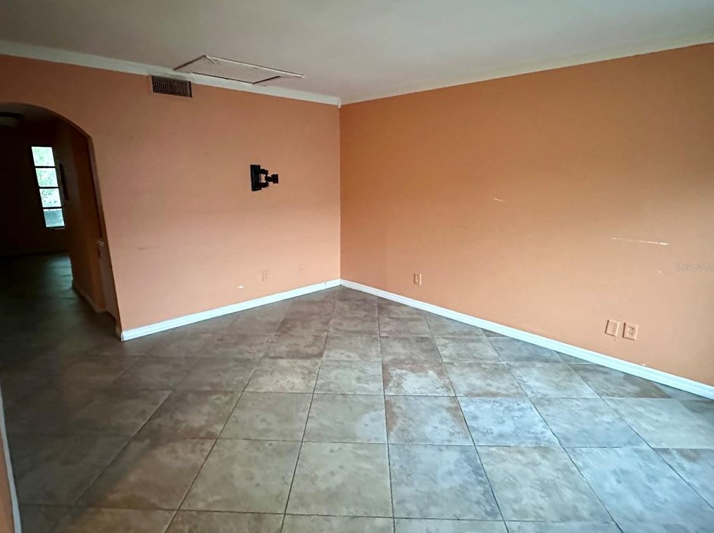 321 Amherst Ave, Sarasota, FL 34232-1424