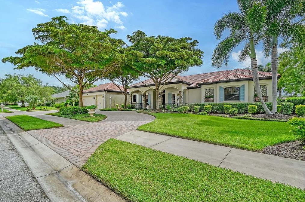 6240 Yellow Wood Pl, Sarasota, FL 34241-8315