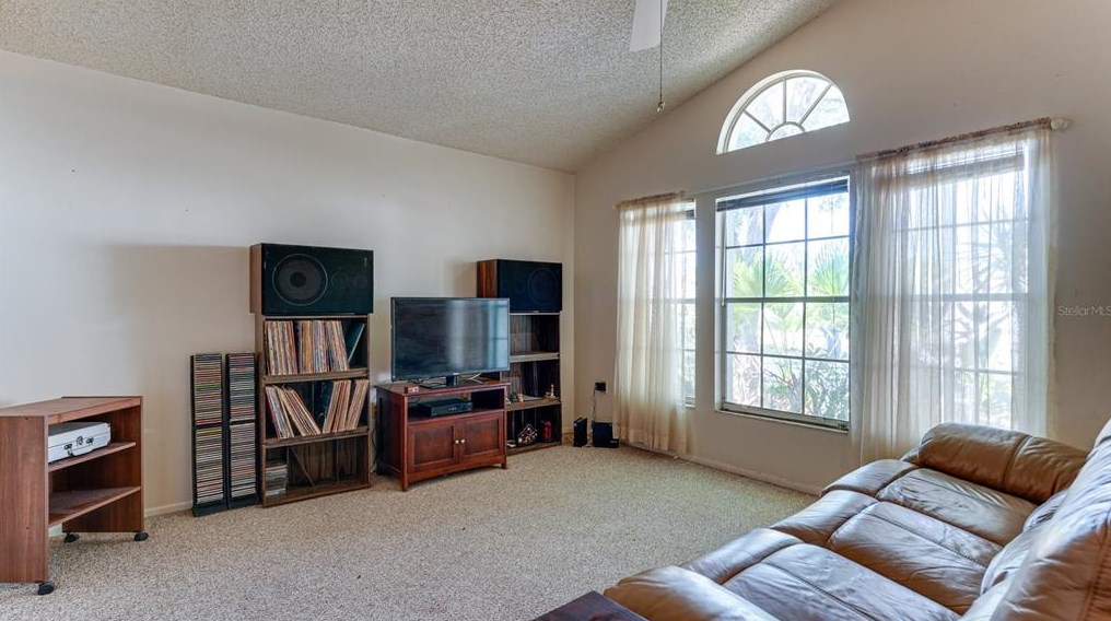 3947 37th Street Ct, Bradenton FL  34205-2301 exterior