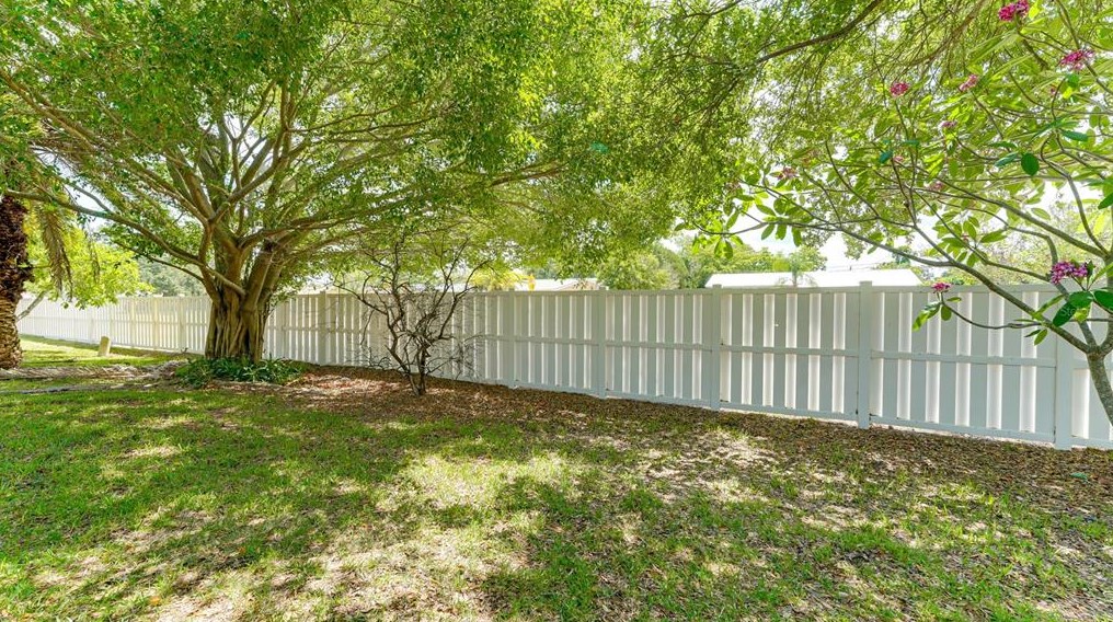 3947 37th Street Ct, Bradenton FL  34205-2303 exterior