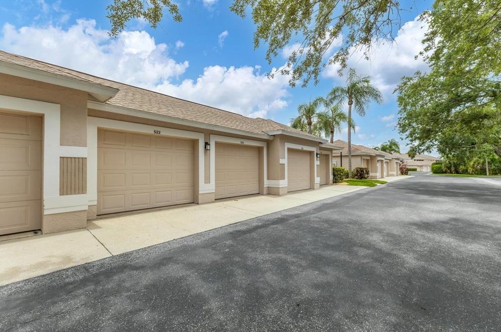 8941 Veranda Way #522, Sarasota, FL 34238