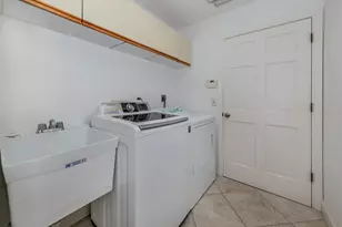 424 Cardiff Rd, Venice, FL 34293 - Photo 14