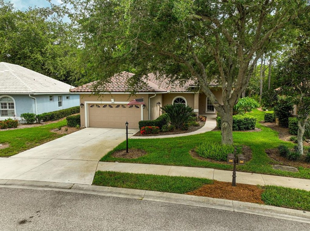 2306 Falcon Trace Ln, Nokomis, FL 34275