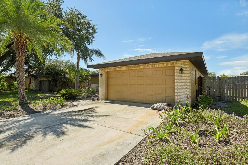 5206 38th Ave, Bradenton, FL 34209-6010