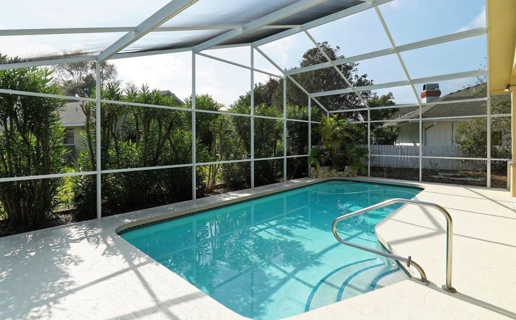 3908 57th Dr E, Bradenton, FL 34203