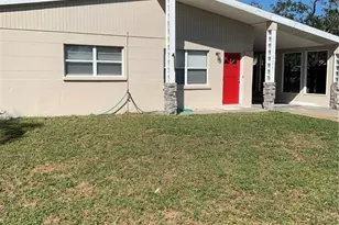 3375 8th St, Sarasota, FL 34237 - Photo 2