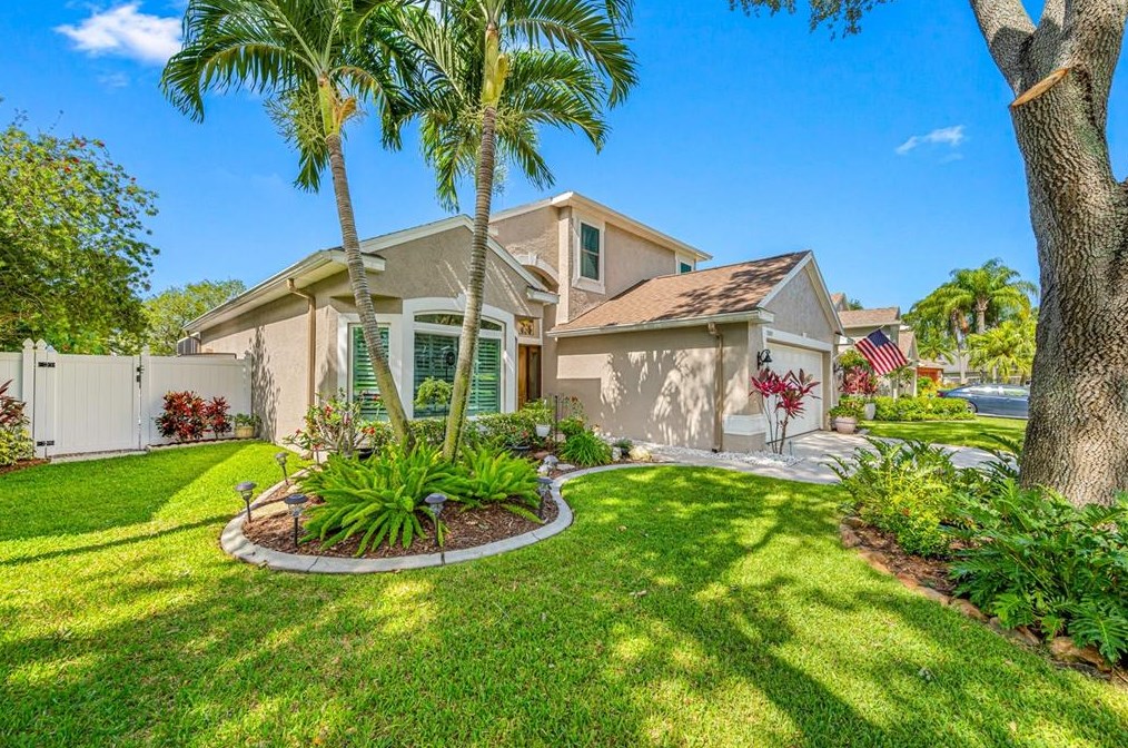 1100 Bluffs Cir, Dunedin, FL 34698