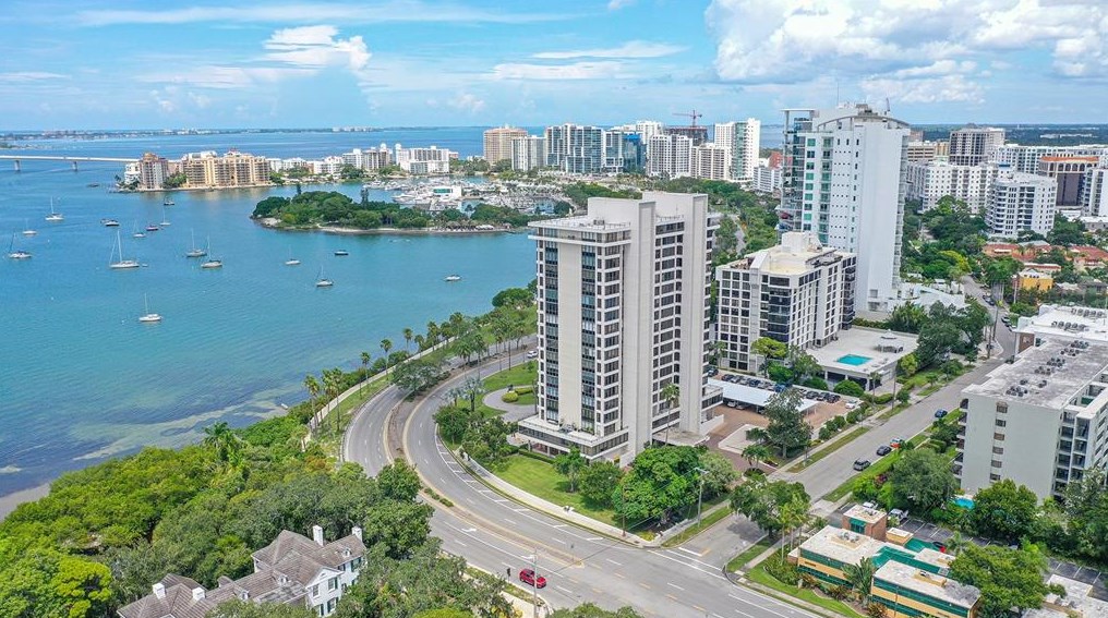770 S Palm Ave #603, Sarasota, FL 34236
