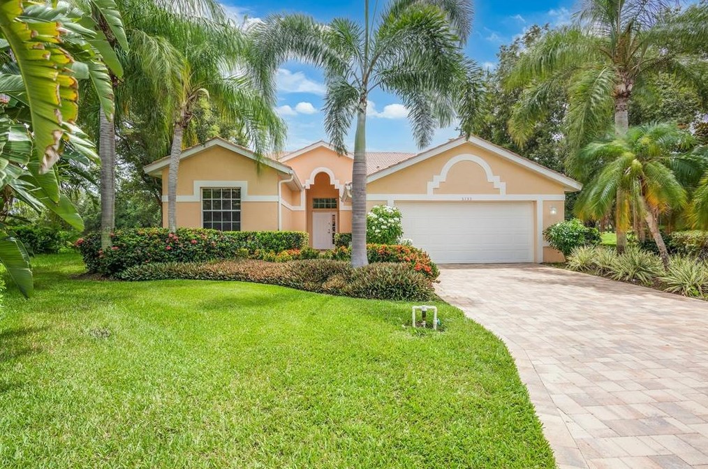 5133 Treesdale Ct, Sarasota, FL 34238
