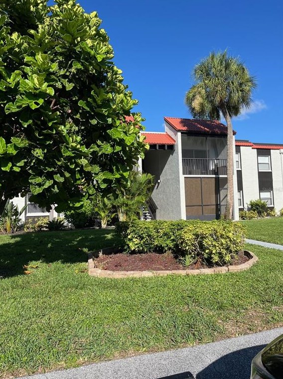 3239 Beneva Rd, Sarasota, FL 34232-4585