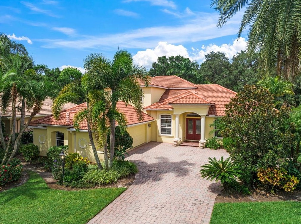 3782 Eagle Hammock Dr, Sarasota, FL 34240-8238