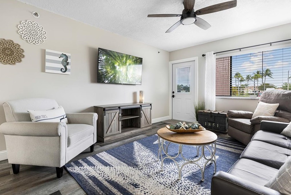 3170 Matecumbe Key Rd #111, Punta Gorda, FL 33955