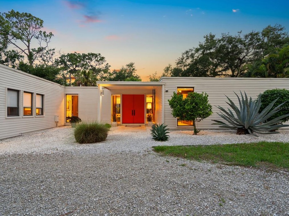 4610 Longleaf Ln, Sarasota, FL 34241