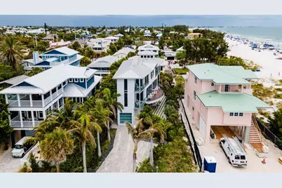 107 Elm Avenue, Anna Maria, FL 34216 - Photo 46