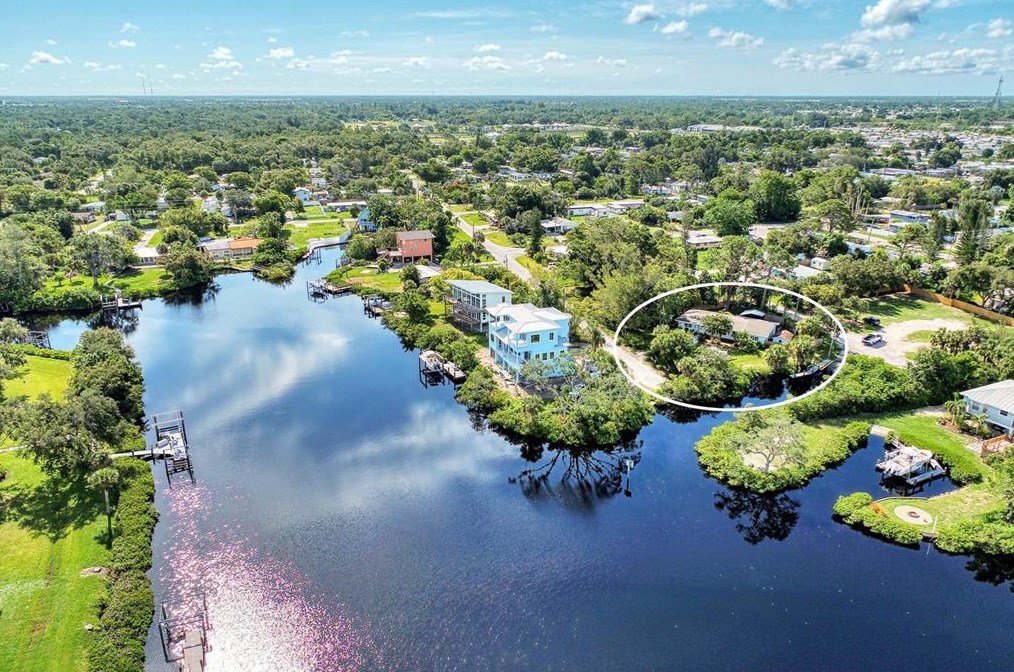 807 Lucille Ave, Nokomis, FL 34275