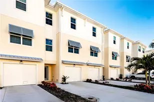 9964 Key Haven Rd, Seminole, FL 33777 - Photo 1