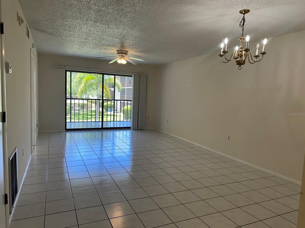 7205 Curtiss Ave #2b, Sarasota, FL