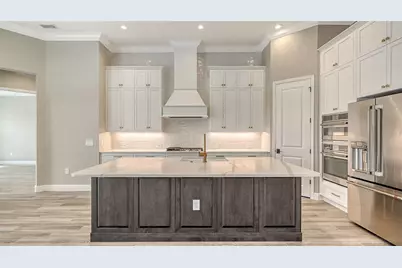 10629 Nicklaus Court, Englewood, FL 34223 - Photo 14