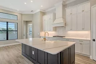 10629 Nicklaus Ct, Englewood, FL 34223 - Photo 14