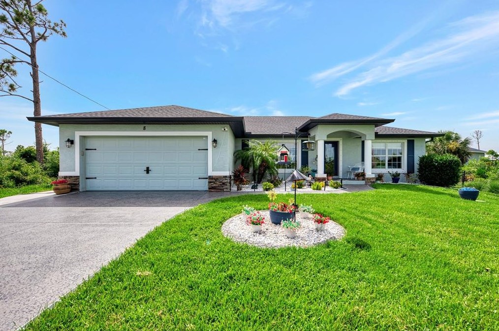8 Amidship Rd, Placida, FL 33946