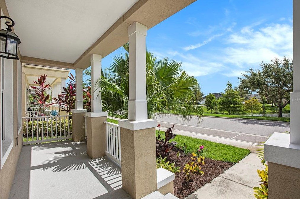 6452 Autumn Woods Way, Sarasota, FL 34243