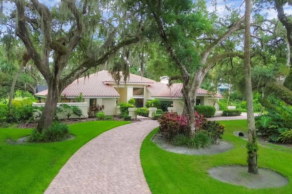 4604 Hadfield Dr, Sarasota, FL 34235