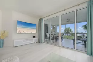 1260 Dolphin Bay Way, Sarasota, FL 34242 - Photo 16