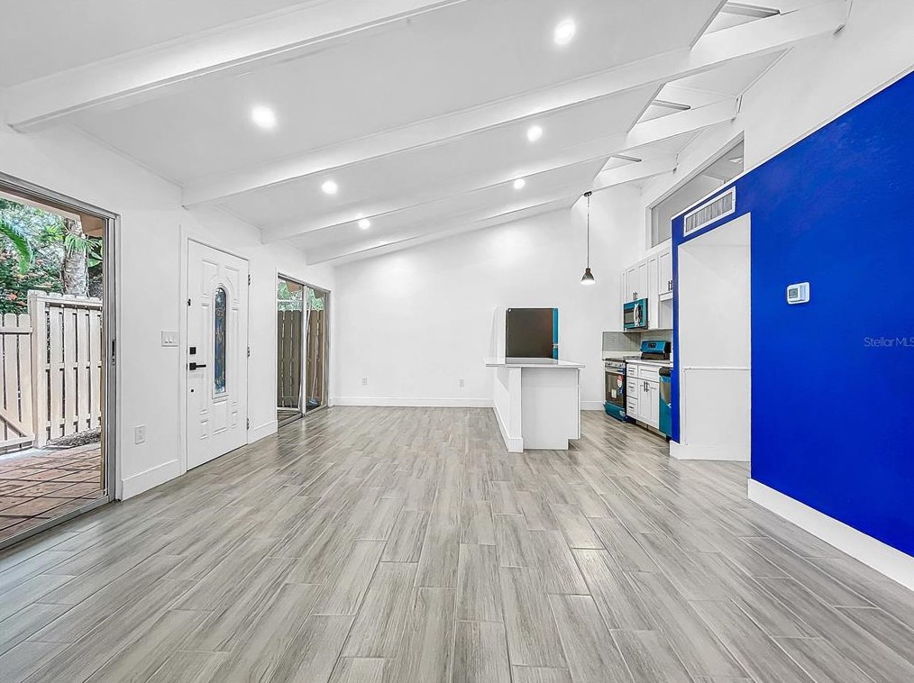 500 N Jefferson Ave #h-6, Sarasota, FL 34237