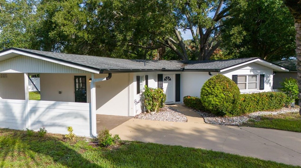 2717 Ridge Ave, Sarasota, FL 34235