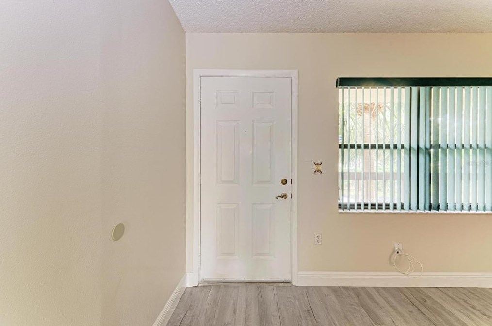 425 30th Ave W #c203, Bradenton, FL 34205